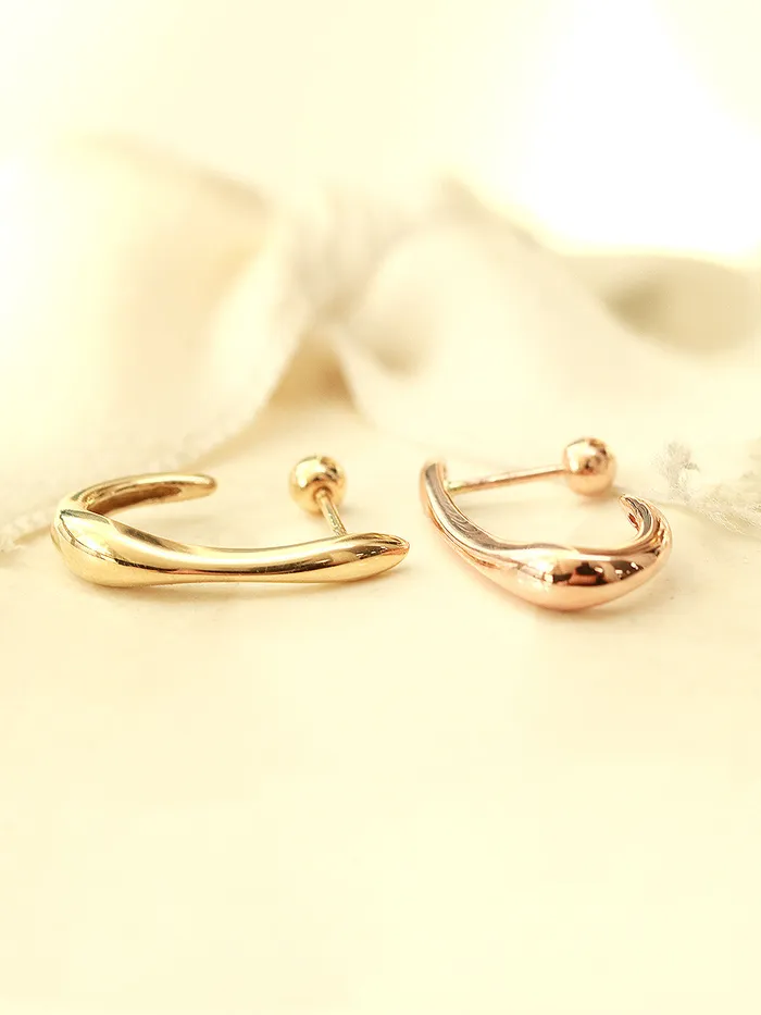 MinimalBijoux 14K Gold Bold Line Cartilage Earring 20G18G Earrings