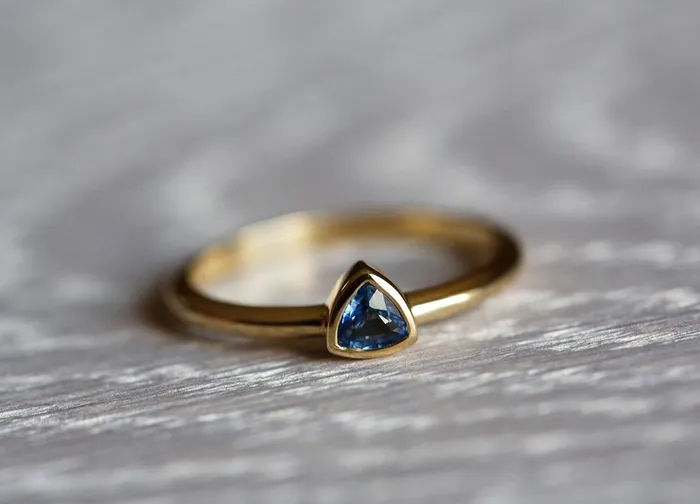 Rings Capucinne Balbir Blue Sapphire Ring Ready to Ship