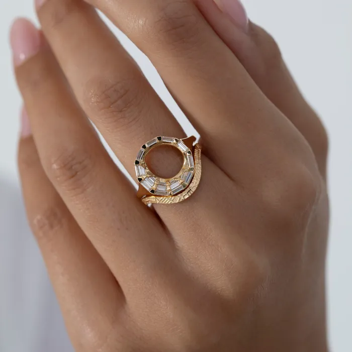 Curved Geometric Pattern Gold Wedding Band ARTEMER Rings
