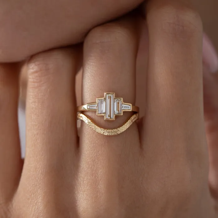 Curved Geometric Pattern Gold Wedding Band ARTEMER Rings