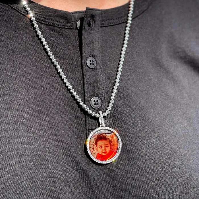 Necklaces Happy Jewelers 3D Photo Pendant Necklace